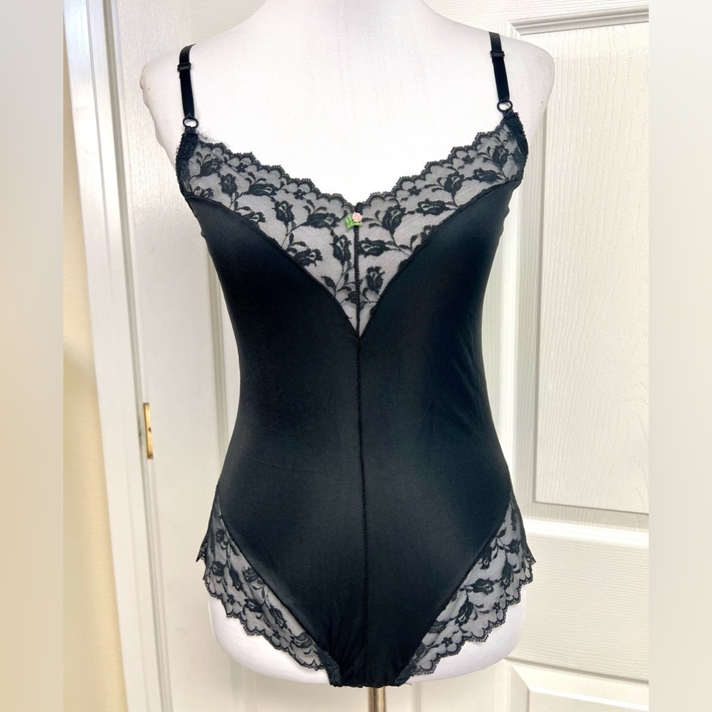 Vintage 80’ Fortune Lace-Trim Stretch-Silk Teddy Black Lace Bodysuit romatic M